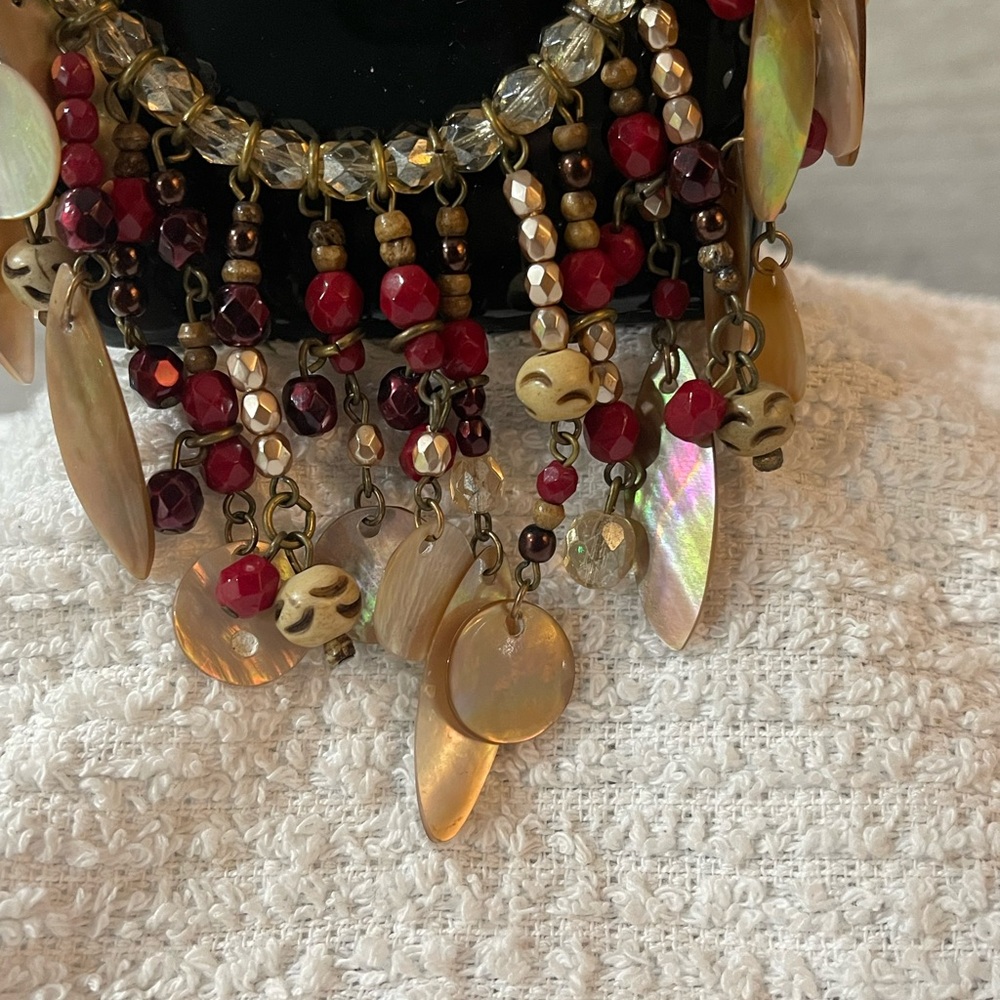Vintage Chico’s Beaded Necklace with Red/Gold Accents and mother of pearl fringe - Picture 6 of 8